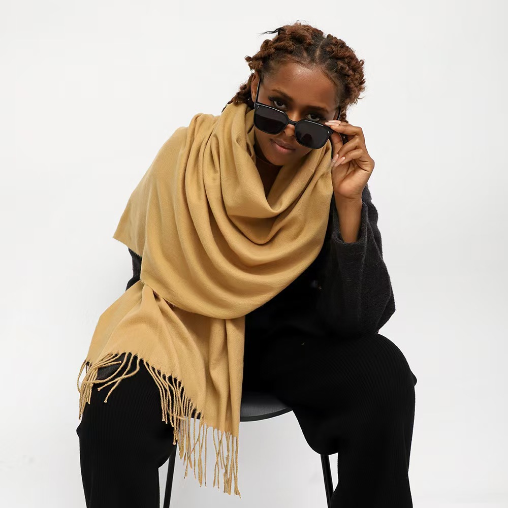 T972 solid color cashmere scarf Ankla red shawl knitted European and American warm neck long shawl