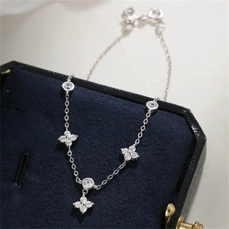 925 Silver Plated Shiny Zircon Flower Charm Bracelet for Women Fashion Simple Chain Bracelets Wedding Jewelry e4 250610