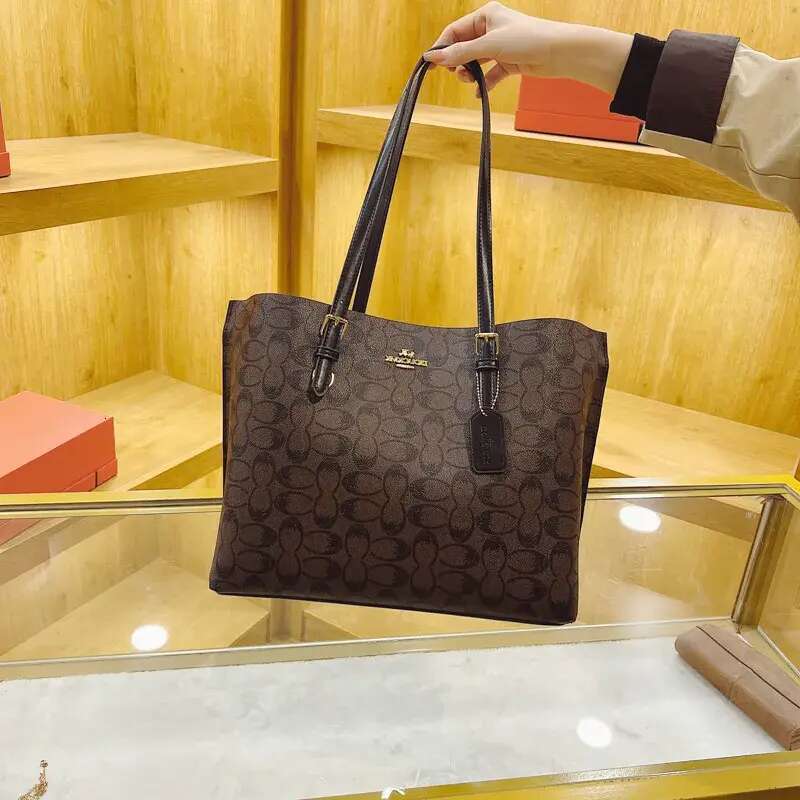 Designer Bag Shoulder Bag Luxury Free Shipping New Fashionable High End Texture Printed Large Capacity Tote Crossbody Luxury Bag For Womens