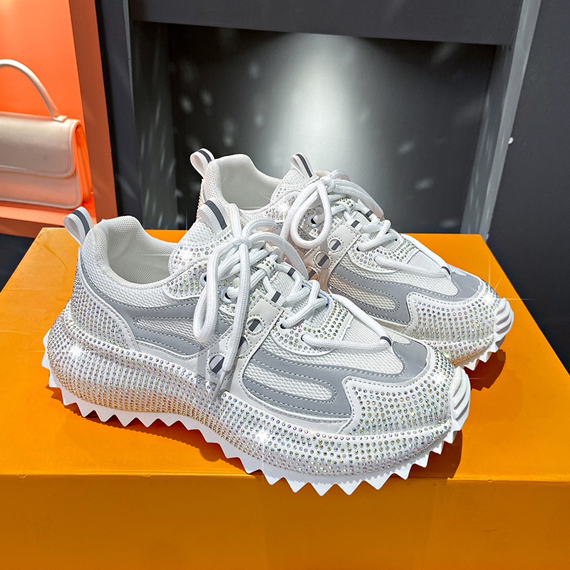 Luxury Water Diamond Outdoor Running Shoes Spring Thick soled Anti slip Sports Shoes Fashion Casual Women's Shoes Designer Casual Platform Sports