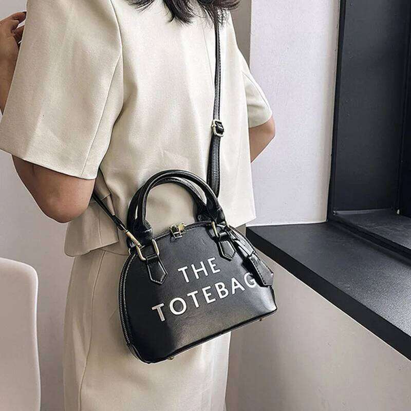 2025 New Designer Bags For Women Fashion Shell Shoulder Square Mini Tote Bag Leathe Crossbody Messenge Handbag Purse