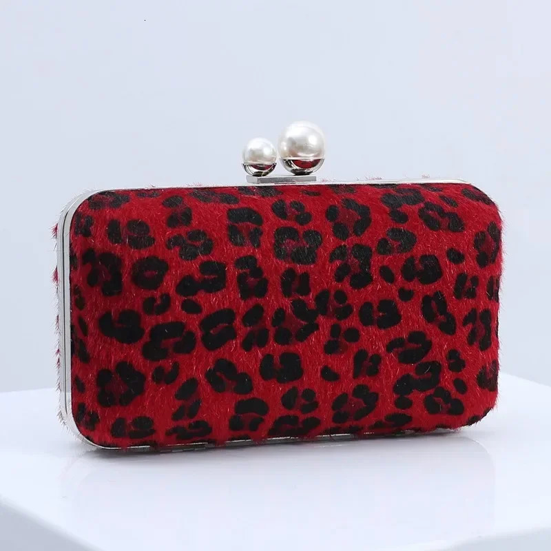 Vintage Party Clutch Bags Women Fashion Furry Leopard Velvet Handbag Formal Dress Evening Pearl Buckle Purse Bolsos Para Mujer 250614