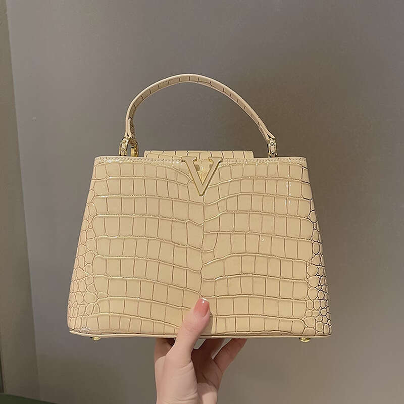 Designer Luxury Tote Small Square Pattern High-end Crocodile Handbag Commuter 2024 New Genuine Leather Women's Versatile Shoulder Crossbody Bag