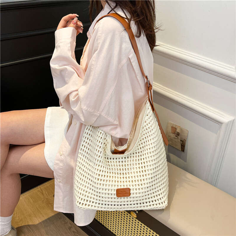 2025 Summer New Hollow Knit Large Capacity Beach Vacation Straw Casual Commuter Tote Bag