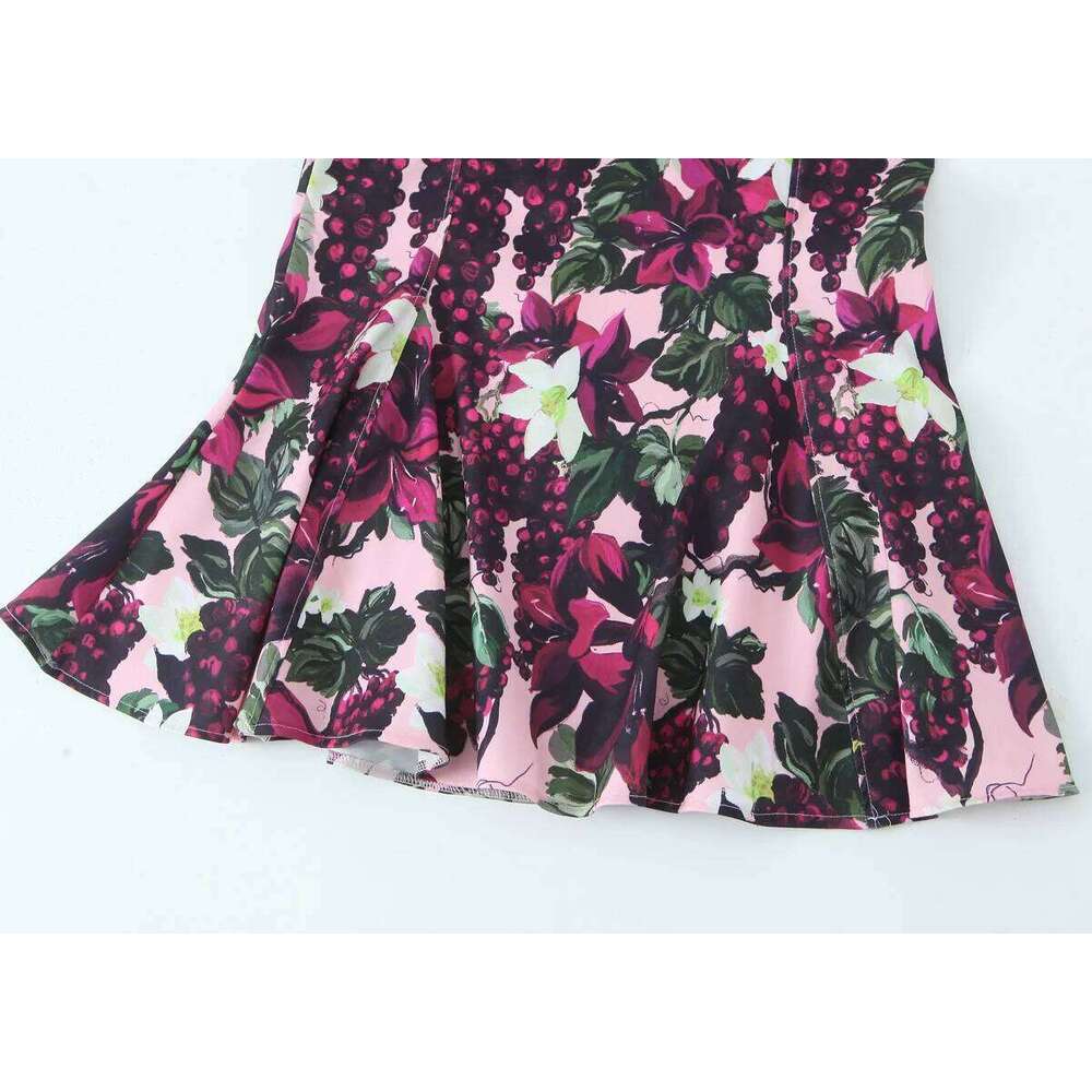 Womens Sleeveless Wide Strap Heart Shaped Neck Mid - Length Printed Dress With Wavy Hem Stylish And Graceful