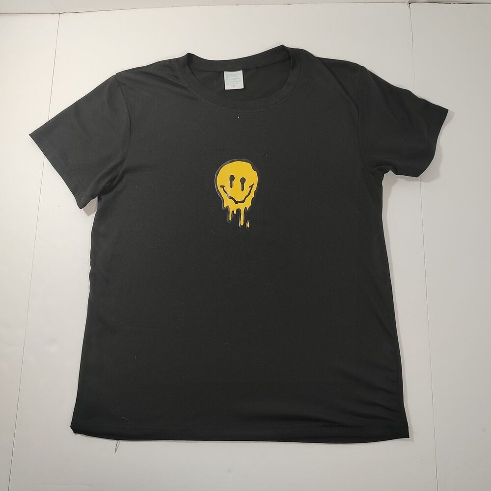 Melt, Smiley Black Short Sleeve Stretch Pullover T-Shirt Women's Medium