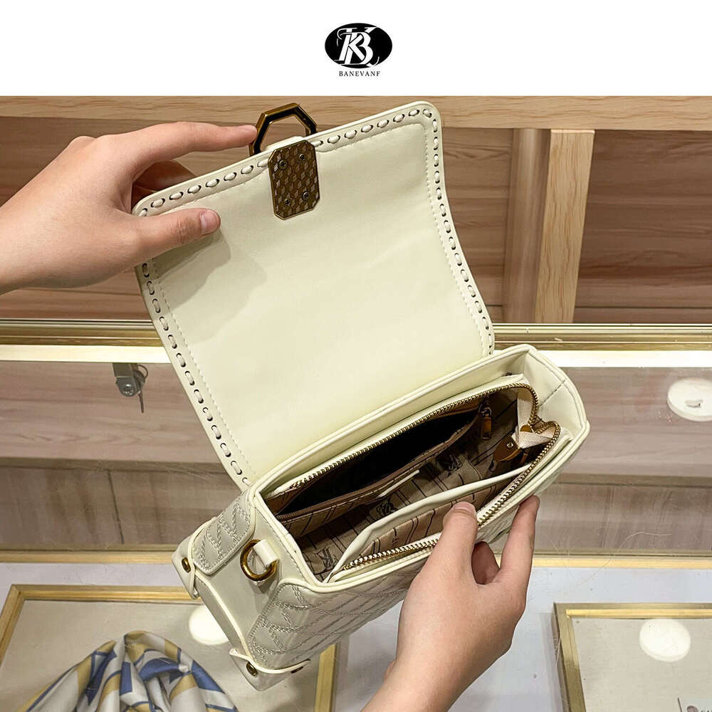 Strap Handbag Long Quilted for Women 2025 New High-End Large Capacity Shoulder Crossbody Bag