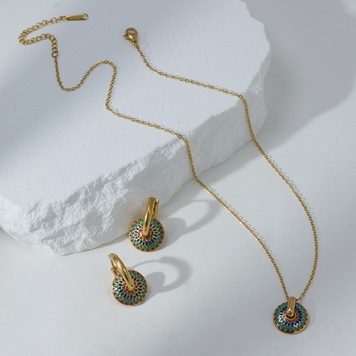 Fashion Enamel Colorful Chrysanthemum Pattern Necklace and Earrings for Women, Niche Design with High-end Feel, Titanium Steel Non-fading Jewelry