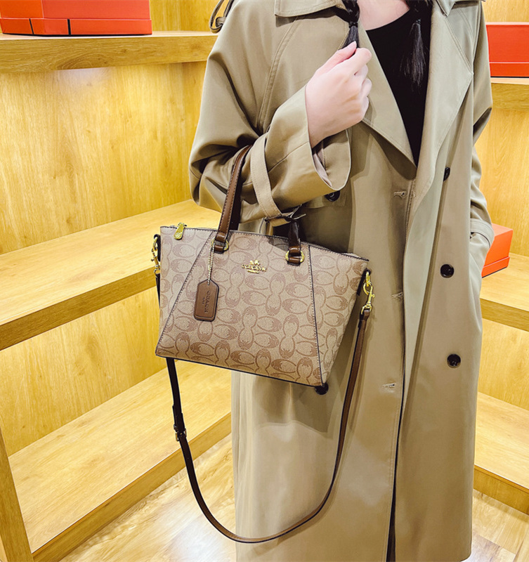 Free shipping designer bag for women 2025 new style, high-end and versatile, large capacity shoulder bag, diagonal cross bag