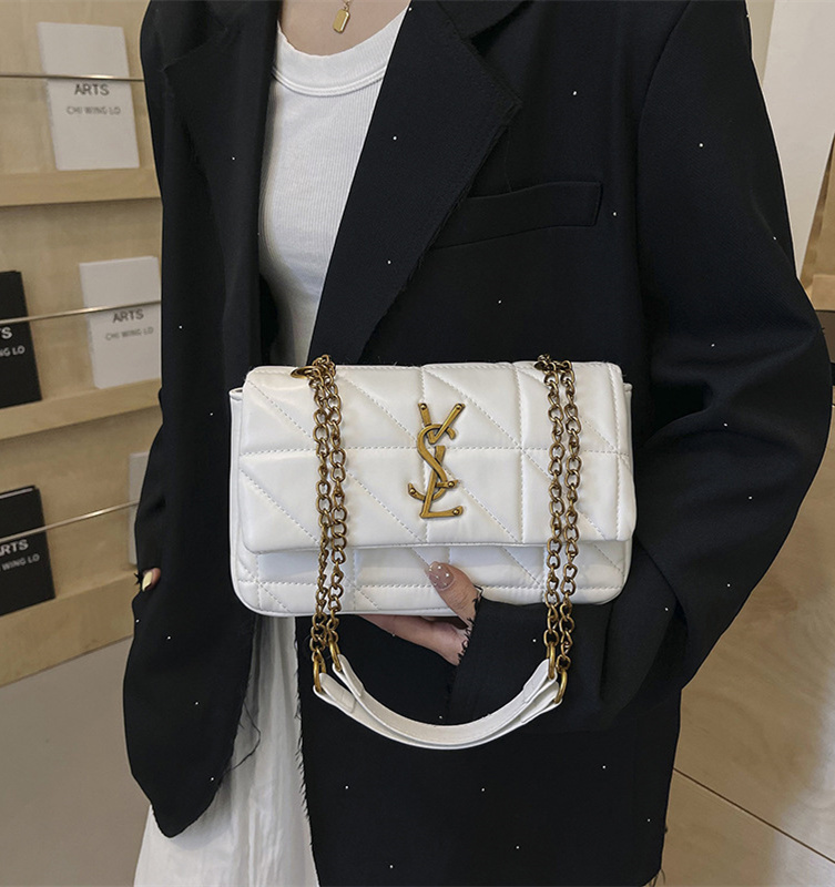 Free shipping designer bag for women 2025 new Korean version soft leather diamond grid small fragrant style versatile fashion temperament black