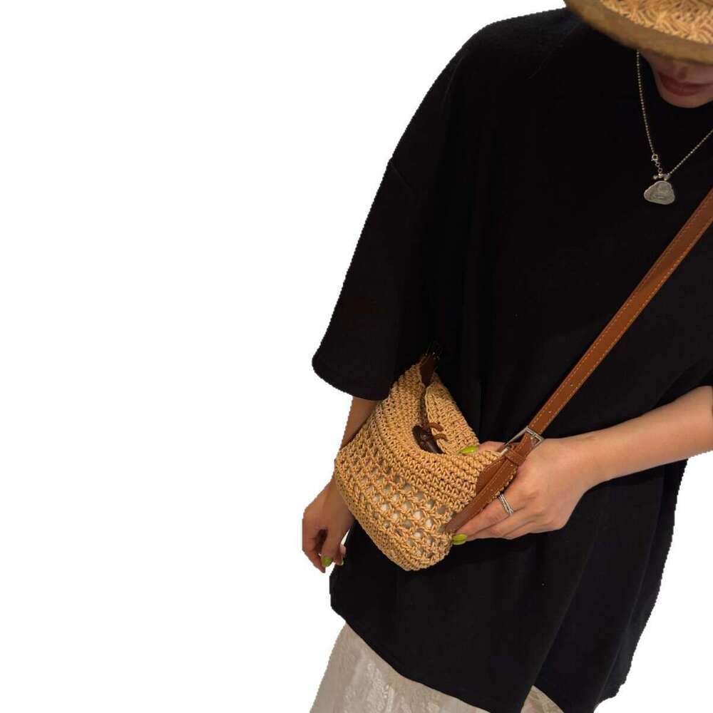 Wax Handmade Niche Design Rope Woven for Women 2025 New Korean Casual Beach Style Single Shoulder Crossbody Small Bag