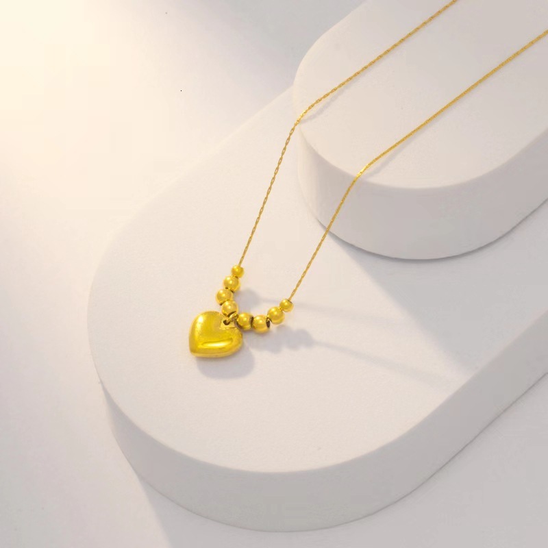 Fashion Style Personality Versatile Round Bead Heart Necklace for Women Titanium Steel Gold Non-Fading Jewelry