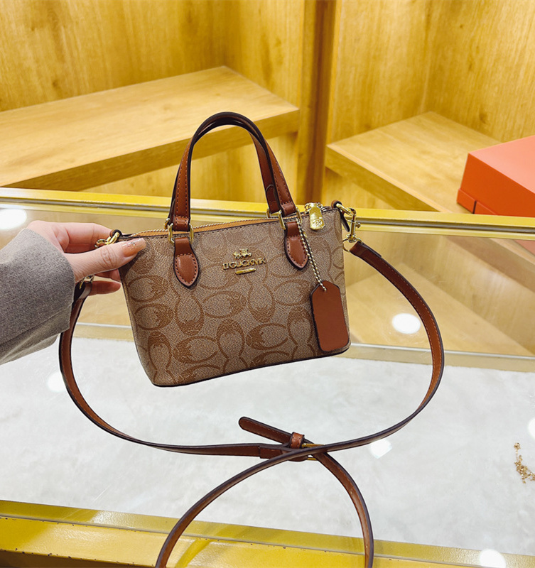 Free shipping designer high-end handbag for women 2025 new style temperament women's handbag printed handbag versatile single shoulder crossbody 