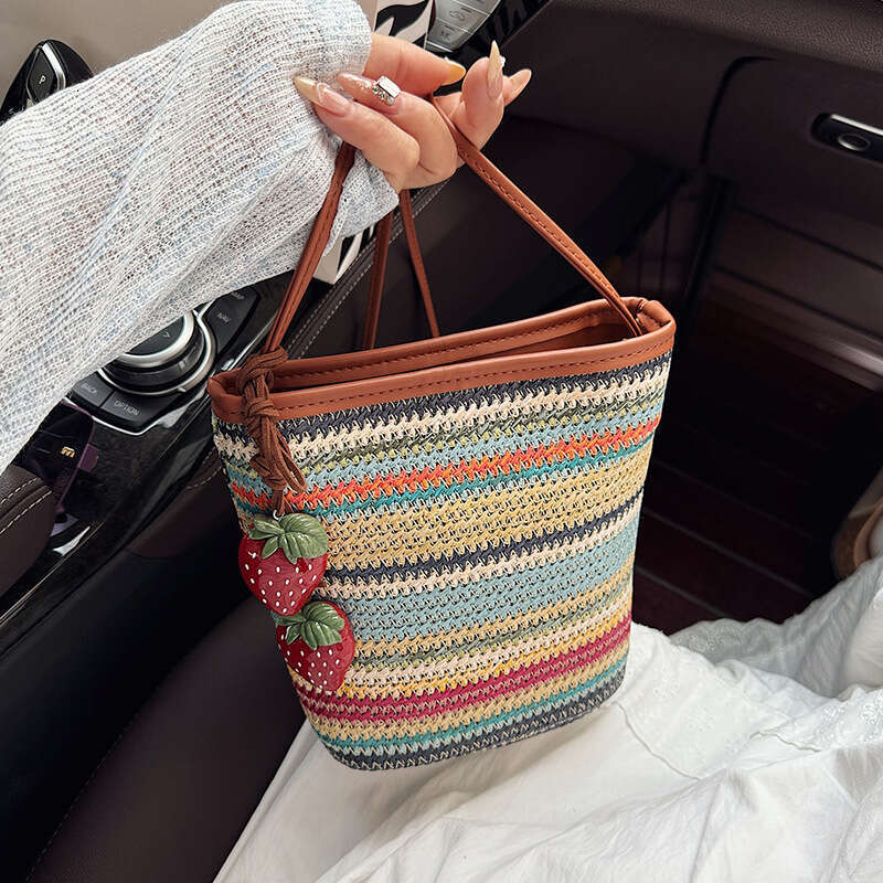 High-End Simple Handheld Bucket 2025 New Korean Fashion Niche Trendy Shoulder Versatile Crossbody Bag