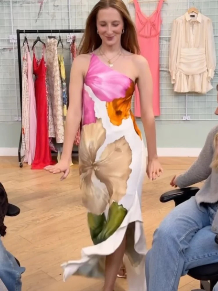 Party Ruffles Printed Women Long Dress Chic Sleeveless Off Shoulder High Waist Slim Maxi Summer Street Lady Dresses 250611