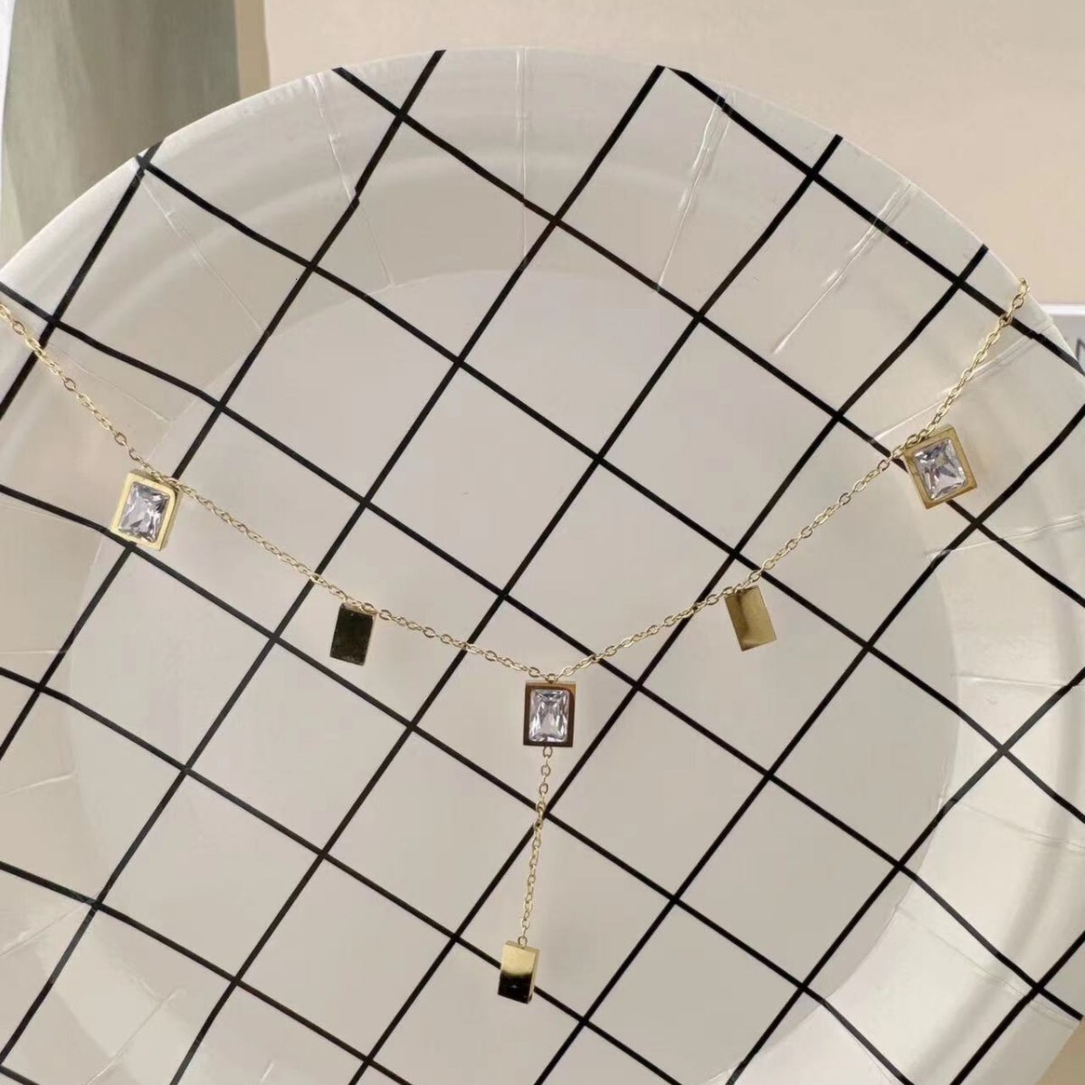 Fashion Light Style Personality Dia-Encrusted Rectangular Tassel Necklace for Women Niche Titanium Steel Non-Fading Jewelry