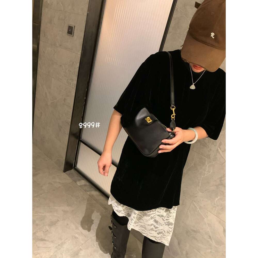 Niche Fashion High-end Lock Underarm for Women 2025 Summer New Genuine Leather Versatile Shoulder Crossbody Bag Trend