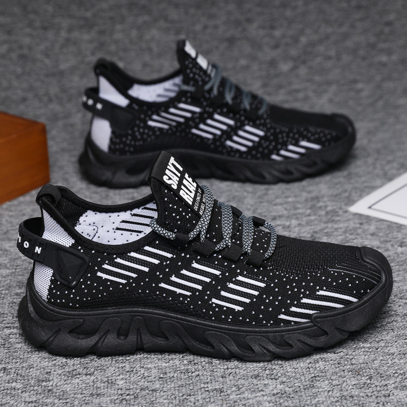 Men's Shoes Summer Flyknit Mesh Shoes Fashion Breathable Sports Shoes Soft Sole Lightweight Student Free Delivery Of Sneakers Designer Shoes Runn
