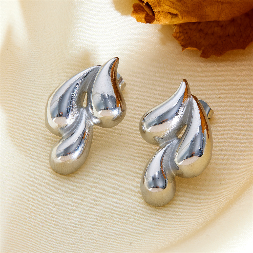 Light Fashion Personality Water Drop Shaped Earrings for Women Design High-end Titanium Steel Non-fading Ear Jewelry