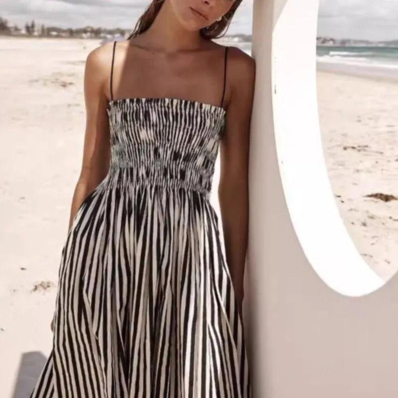 Womens Summer Style Striped Rubber Elastic Sexy Big Swing Bag Suspender Dress Club Clothing Dresses 250611