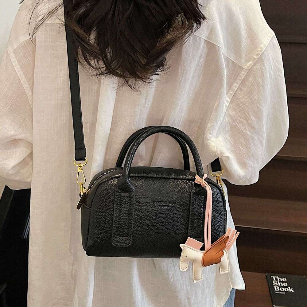 2025 New High-Quality Fashion Exquisite Handheld Boston for Women Trendy Versatile Solid Color Shoulder Crossbody Bag