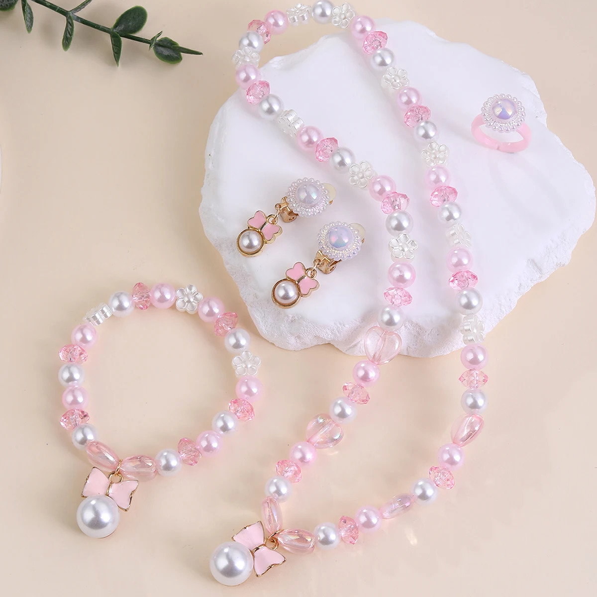 4Pcs Butterfly Ring Necklace Bracelet Earrings Little Girl Toddler Simulated Pearl Jewelry Set Little Princess Kids Play Gifts 250609
