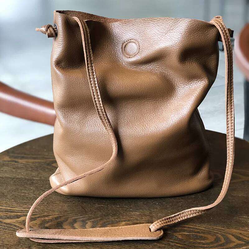 Bag women's new large-capacity first layer cowhide bucket soft leather Japanese and Korean one-shoulder messenger bag women