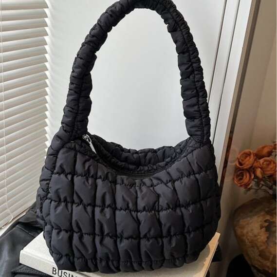Korean Style Pleated for Women 2025 Summer New Fashion Large Capacity Bubble Cloud Artistic Shoulder Bag
