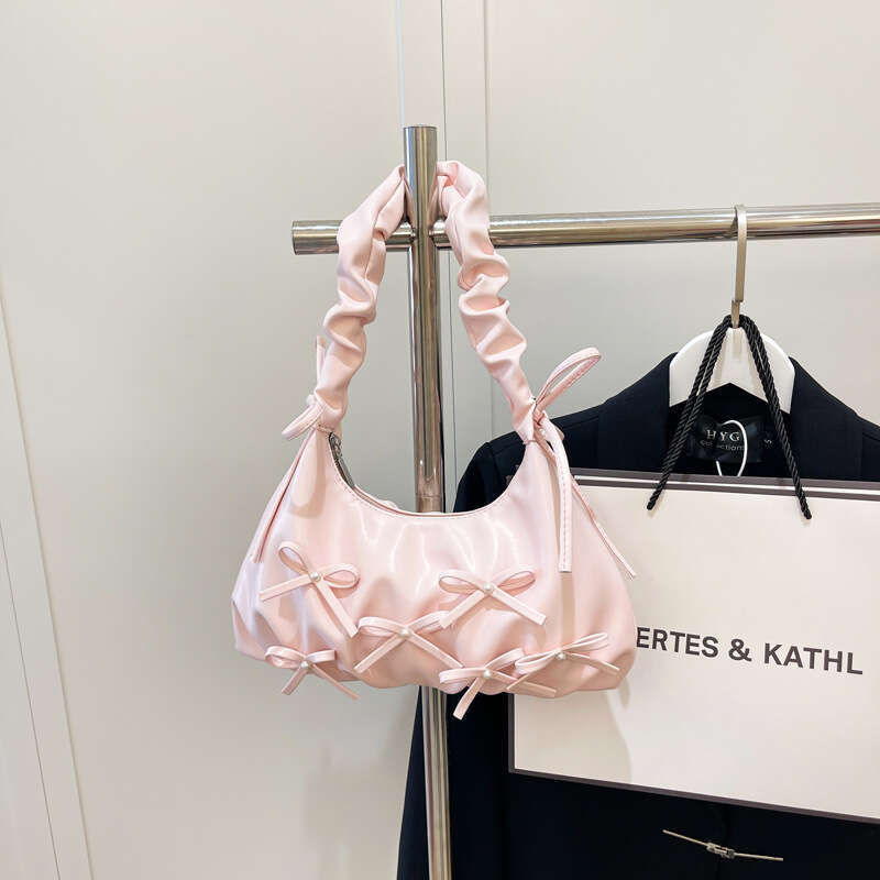 Korean Style Niche Pleated Handheld Dumpling for Women 2025 Summer New Trendy Casual Fashion Simple Shoulder Bag