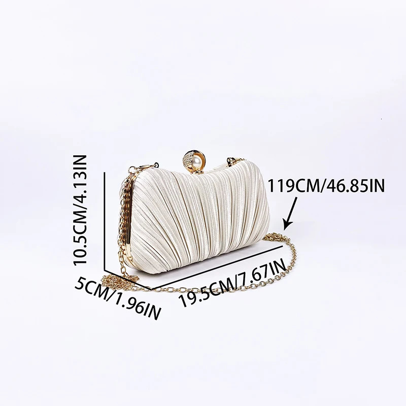 Cross border Product High Quality Celebrity Dinner Pearl Handheld Bag Fashion Literary Leisure Chinese Small Square Bag 250614