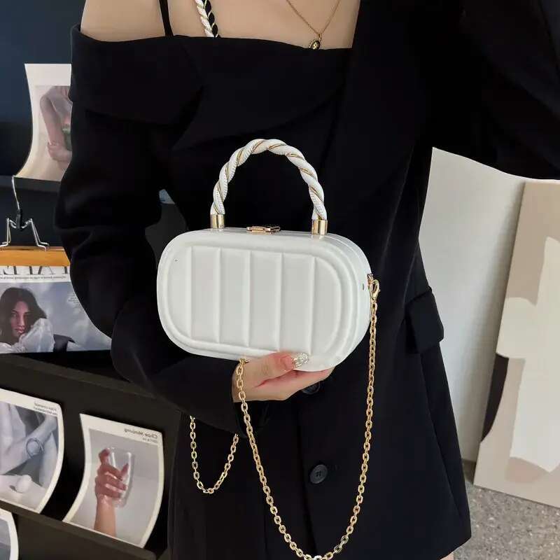 Designer Shoulder Bag Free Shipping New Fashion Box Premium Texture Chain Crossbody For Women Free shipping