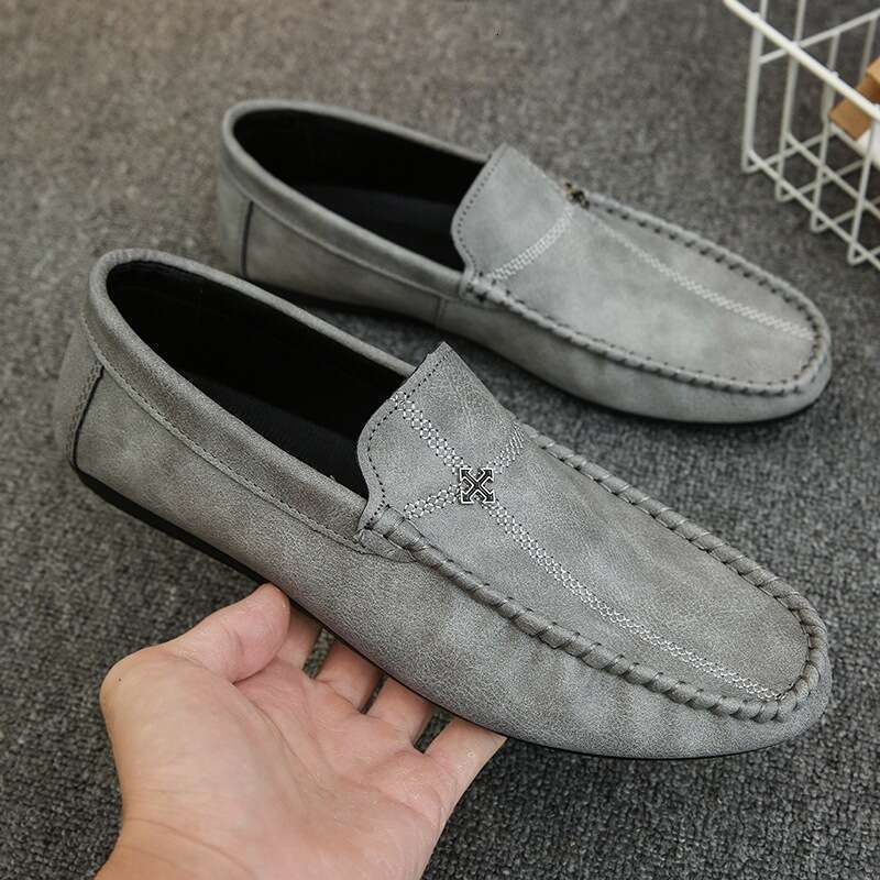Spring Loafers Soft Sole Casual for Young Men Korean Style hot Lazy Men's Shoes
