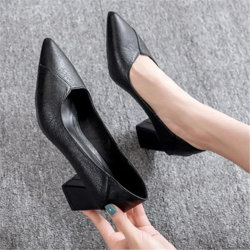 3-5cm Chunky Heeled Women Shoes Square Heel Leather Shoes Pumps Zapatos De Mujer Fashion er Office Ladies Single Shoe 250613