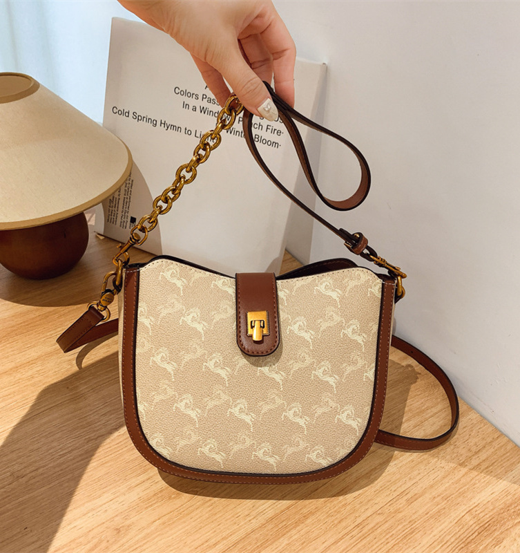 Free shipping designer high-end handbag for women 2025 new Korean version chain bucket bag versatile light luxury armpit shoulder crossbody bag black