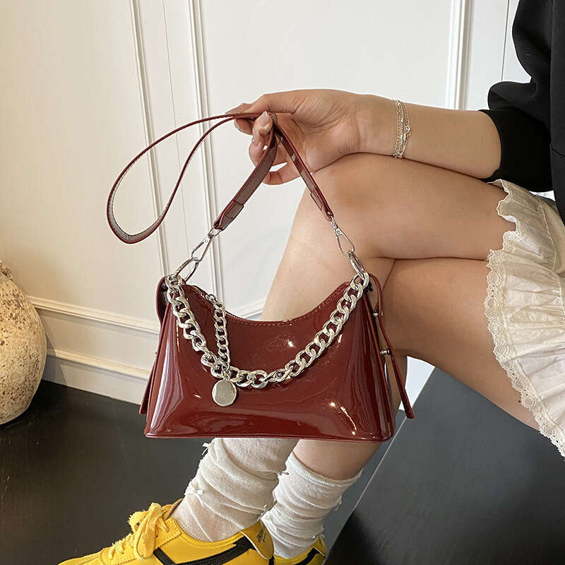 High-end Stylish Small New Trend Urban Simple Underarm Versatile Niche Design Shoulder Crossbody Bag