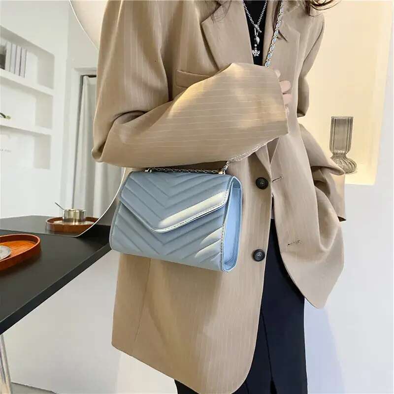 Designer Shoulder Bag Free Shipping Womens New Minimalist Design Trendy Chain Crossbody Casual Small Square Free shipping