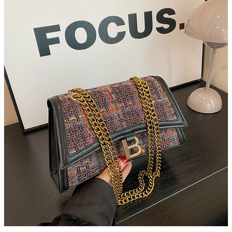 Designer bags, crossbody bags, women's 2025 chain small square bags, fashionable and retro European and American cross-border single-shoulder bag