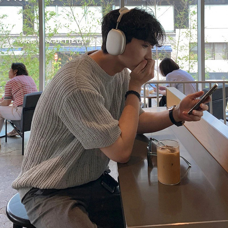 Mens Clothing Light Hollow Out O Neck Knit T Shirt Leisure Solid Color Short Sleeve Korean Retro Knitwear M-2XL 250614