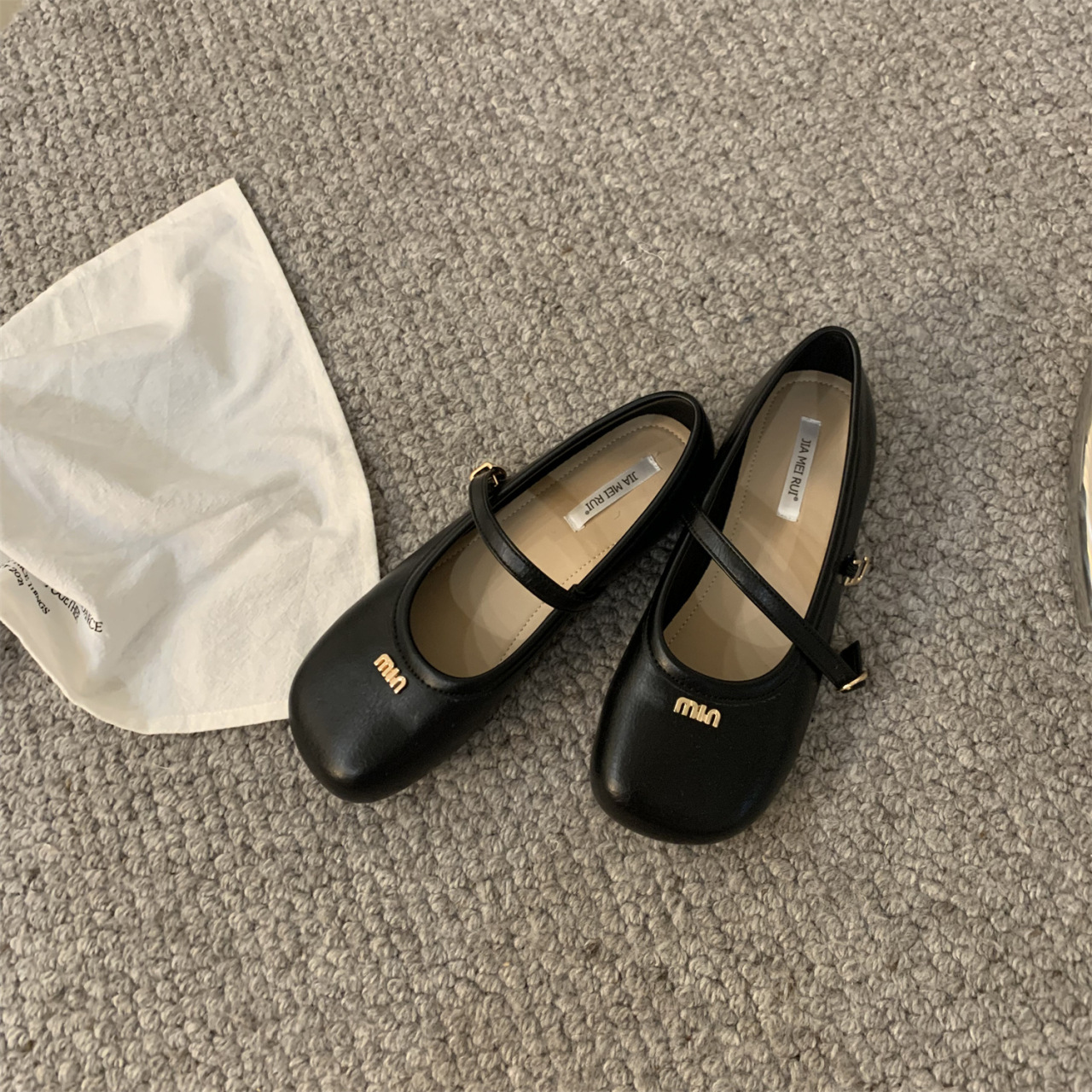 Free shipping retro style letter buckle Mary Jane shoes flat bottomed round toe comfortable women's leather shoes