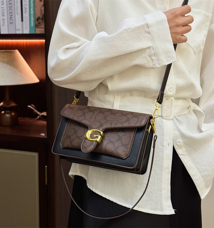 Free shipping designer women's bag, women's 2025 black wine god bag, fashionable armpit bag, single shoulder , hand-held magic stick black w