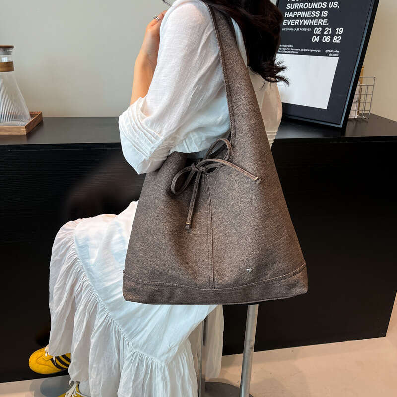 Women's 2025 New French Style Bowknot Strap Handbag Large Capacity Fashion Versatile Korean Version Shoulder Bag for Women