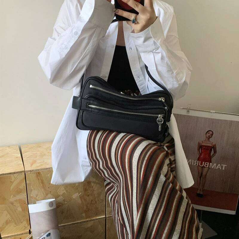 Brand Designer Multi-Zippers Hand Bags Women Y2k Versatile Pockets Clutches Motor Style Shoulder bags 2025 Spring New Arrival