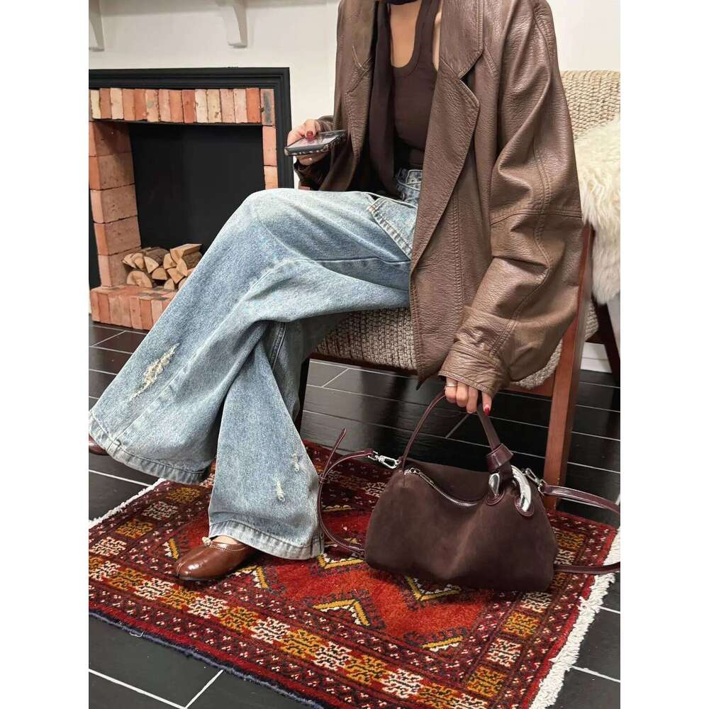 Unique Shape Maillard Vintage Wine Red Pillow Boston Tote 100% Genuine Suede Leather Women Shoulder Crossbody Bag Winter Handbag