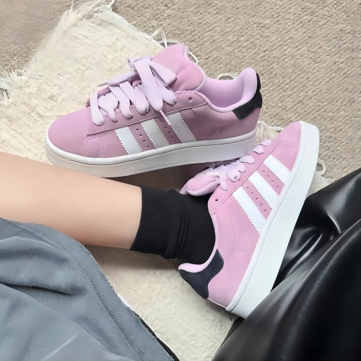 new Spring-style retro low-top sports shoes with laces women's campus casual non-slip skate shoes