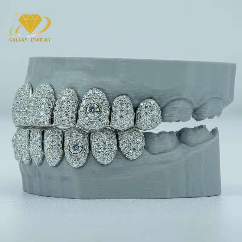 Silver 925 Hip Hop Jewelry Honeycomb Teeth Grilliz With Custom 15 Pointer Stone on Fang Ice Out Moissanite Diamond Grillz