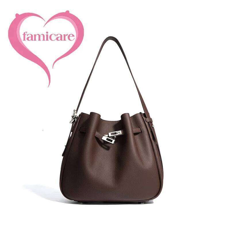 2024 Winter New Women Genuine Leather Underarm Shoulder Bag Lady Fashion Sier Hardware Messenger Girls Tote Female Handbag