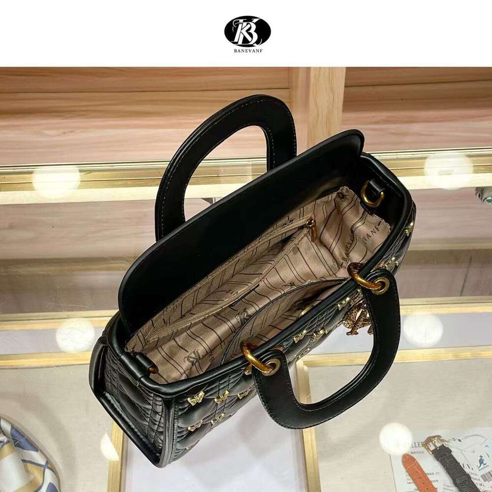 Crossbody Handbag New 2025 Quilted Butterfly High-end Shoulder Women's Bag