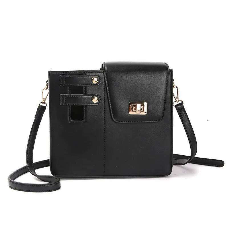 Popular outdoor portable large thermos bottle cap storage one shoulder tilt span water cup bag