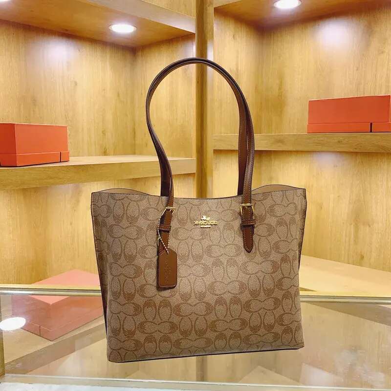 Designer Bag Shoulder Bag Luxury Free Shipping New Fashionable High End Texture Printed Large Capacity Tote Crossbody Luxury Bag For Womens