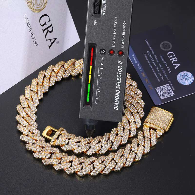20mm Real Sterling Sier Hand Setting Moissanite Vvs Dia Cuban Link Chain Necklace with Box Clasp